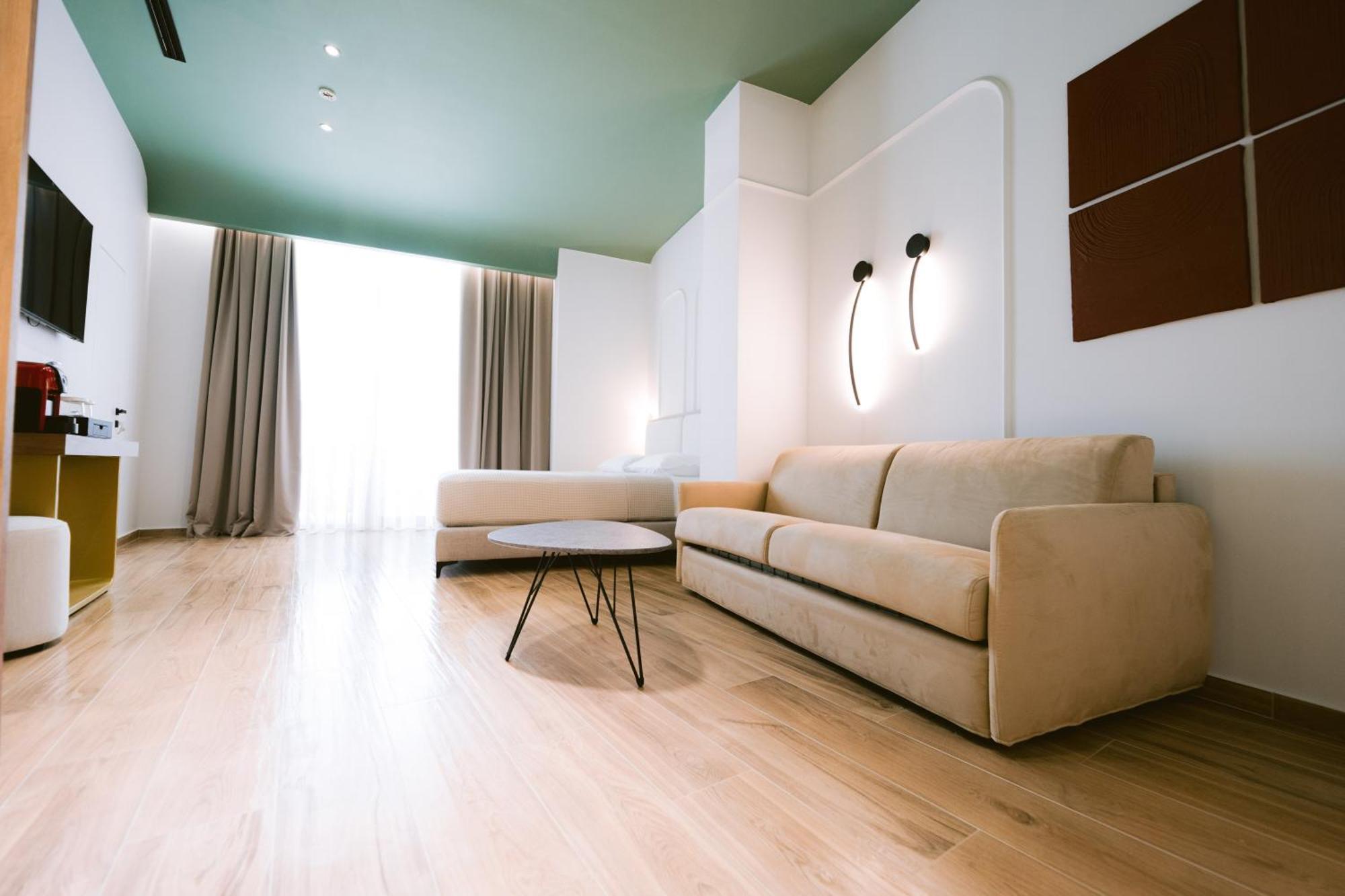 Noemie Hotel Химара Экстерьер фото