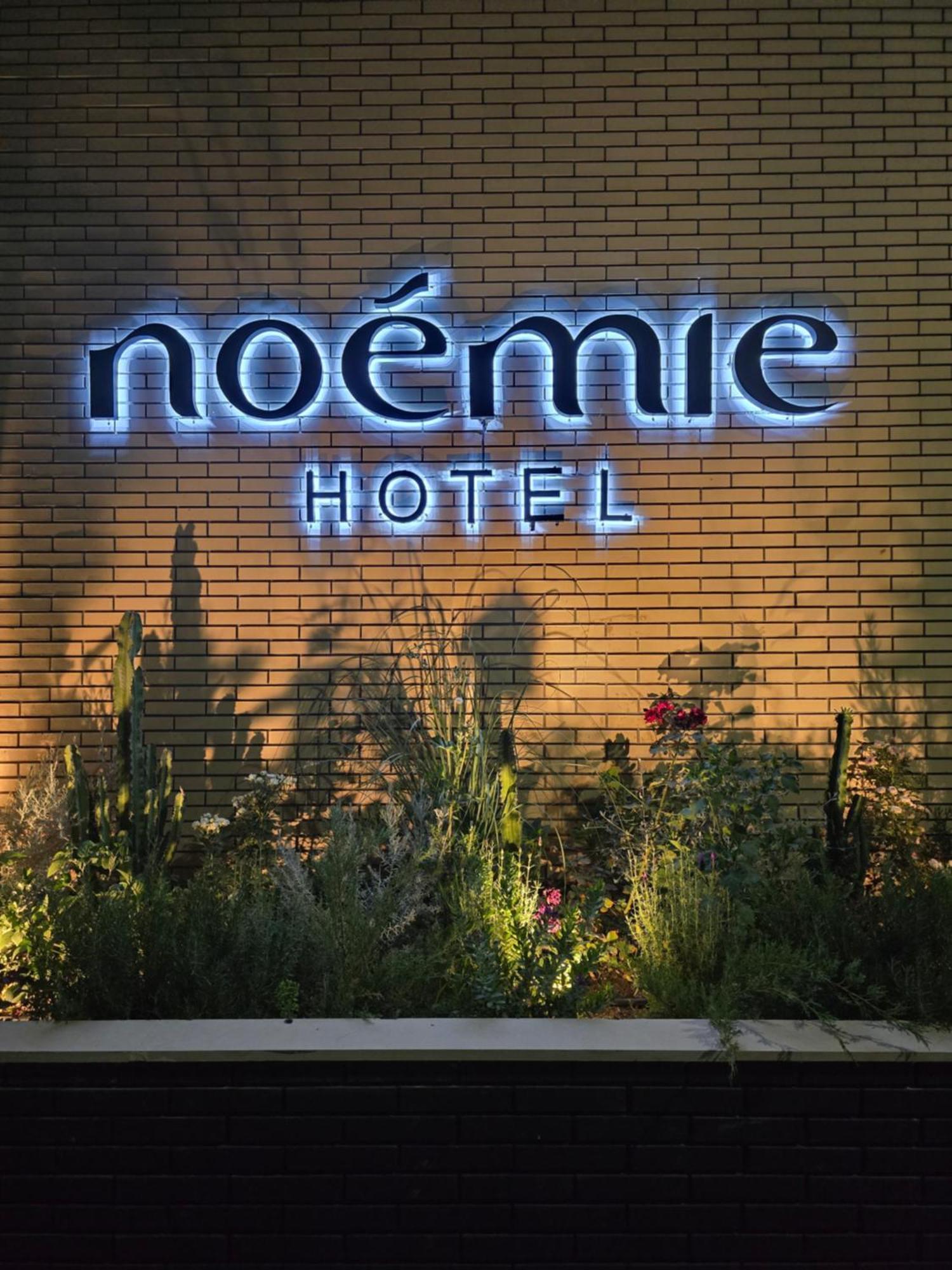 Noemie Hotel Химара Экстерьер фото